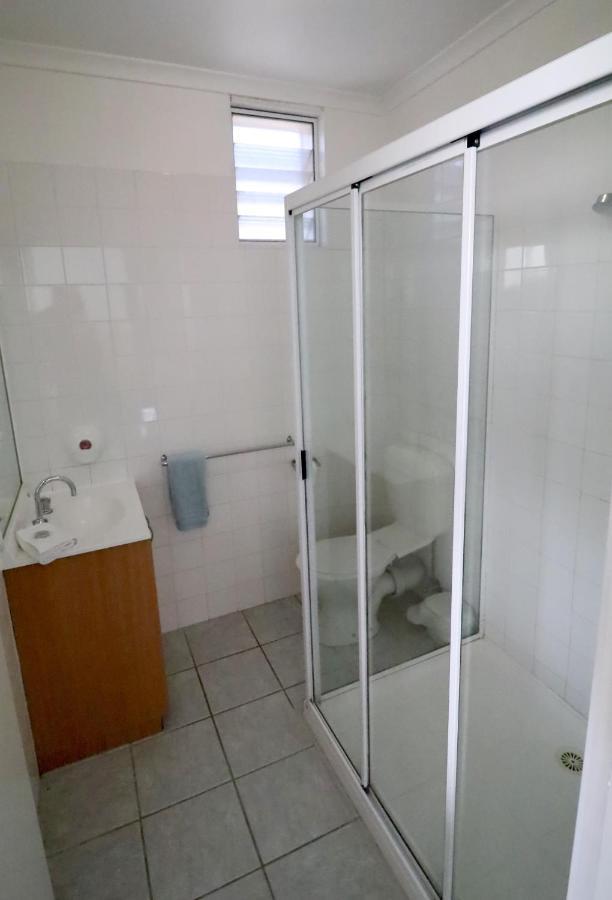 Bamboo Motor Inn Lakes Entrance Bagian luar foto
