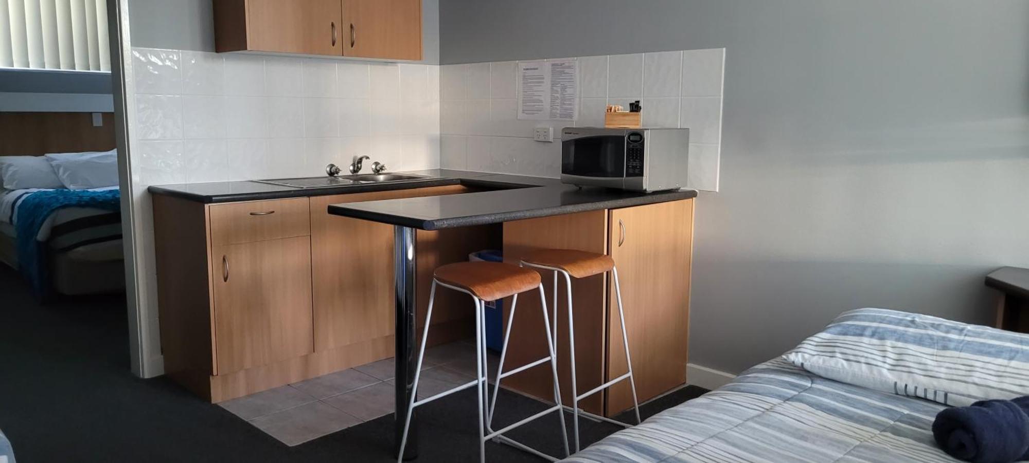 Bamboo Motor Inn Lakes Entrance Bagian luar foto